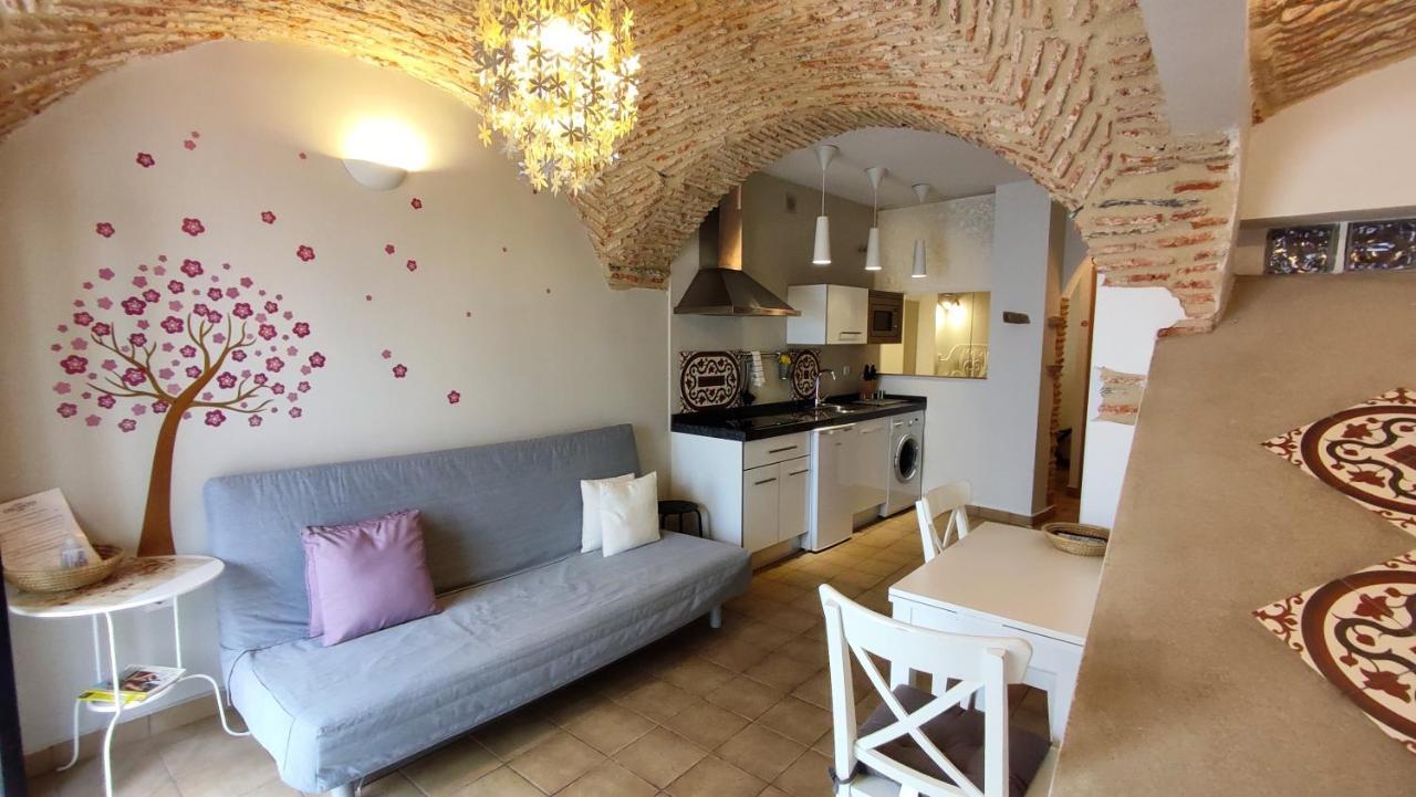 Apartamentos Turisticos Encanto Caces Exteriör bild